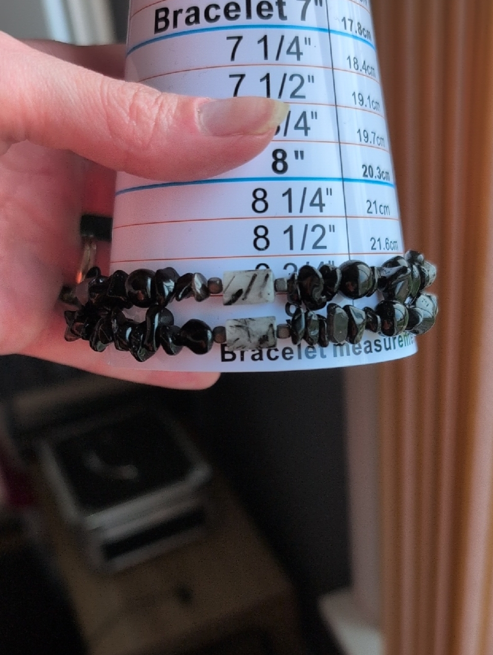 Black and White Quartz  And Obsidian Beaded Memory Wire Bracelet - Picture 5 of 5